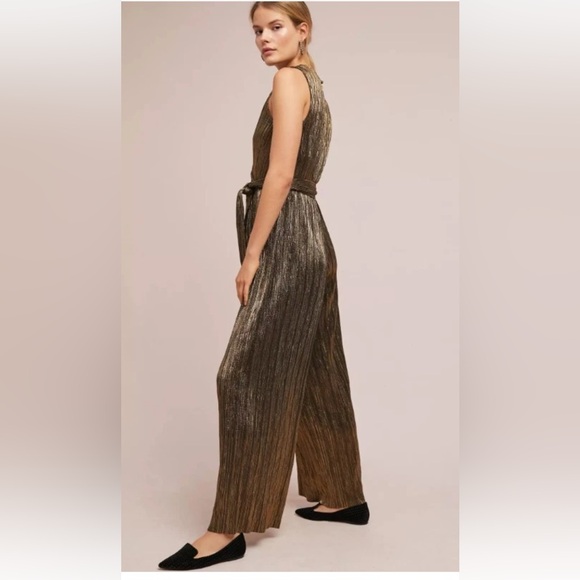 Anthropologie Vanessa Virginia Pont Neuf Gold Metallic Jumpsuit Size XS Formal - Picture 3 of 16
